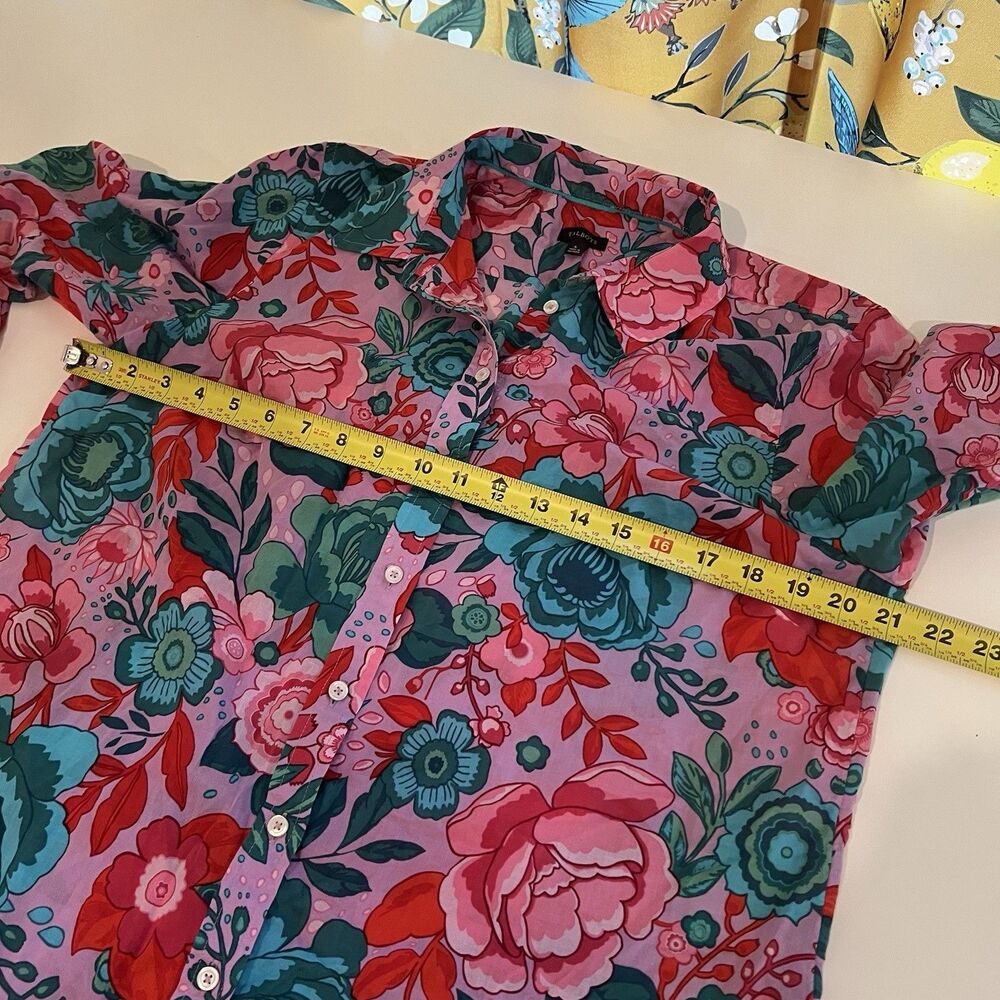 Talbots Cotton Button Front Shirt Sketched Blooms in Violet Sz L Lightweight - Picture 6 of 7